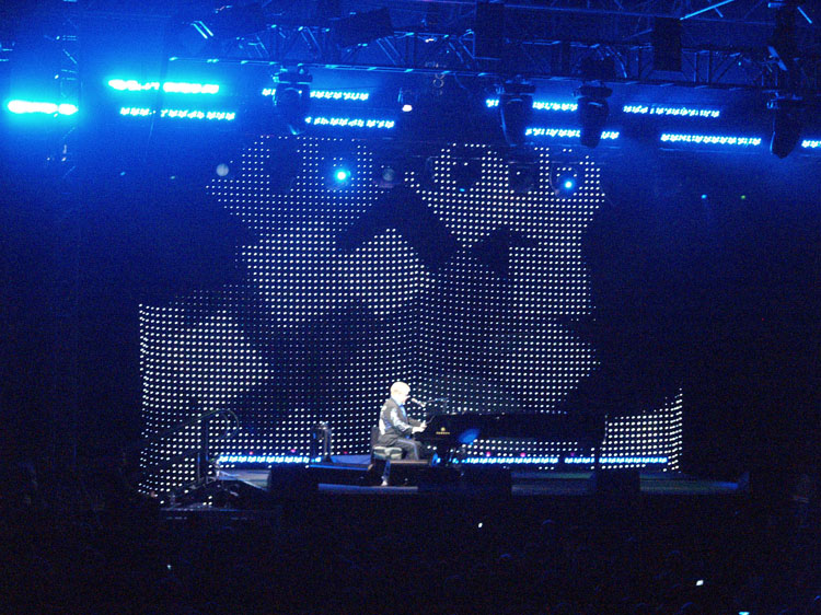 Elton John Laramie Wyoming