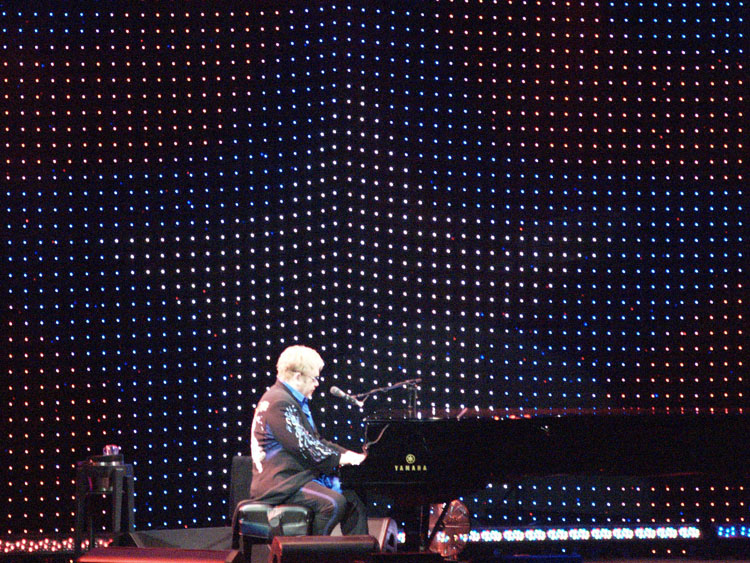 Elton John Laramie Wyoming