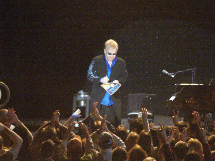 Elton John Laramie Wyoming