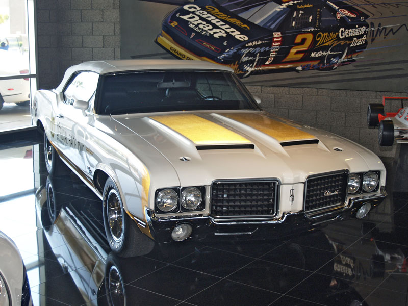 1972 Hurst Olds Indy 500 pace car