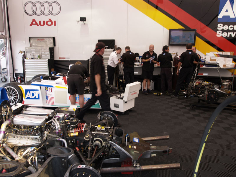 Champion Racing Audi R8 pit garage