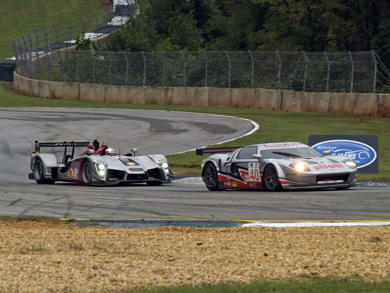 Piloti Ford GT race car David Murry Andrea and David Robertson Audi R15 TDI